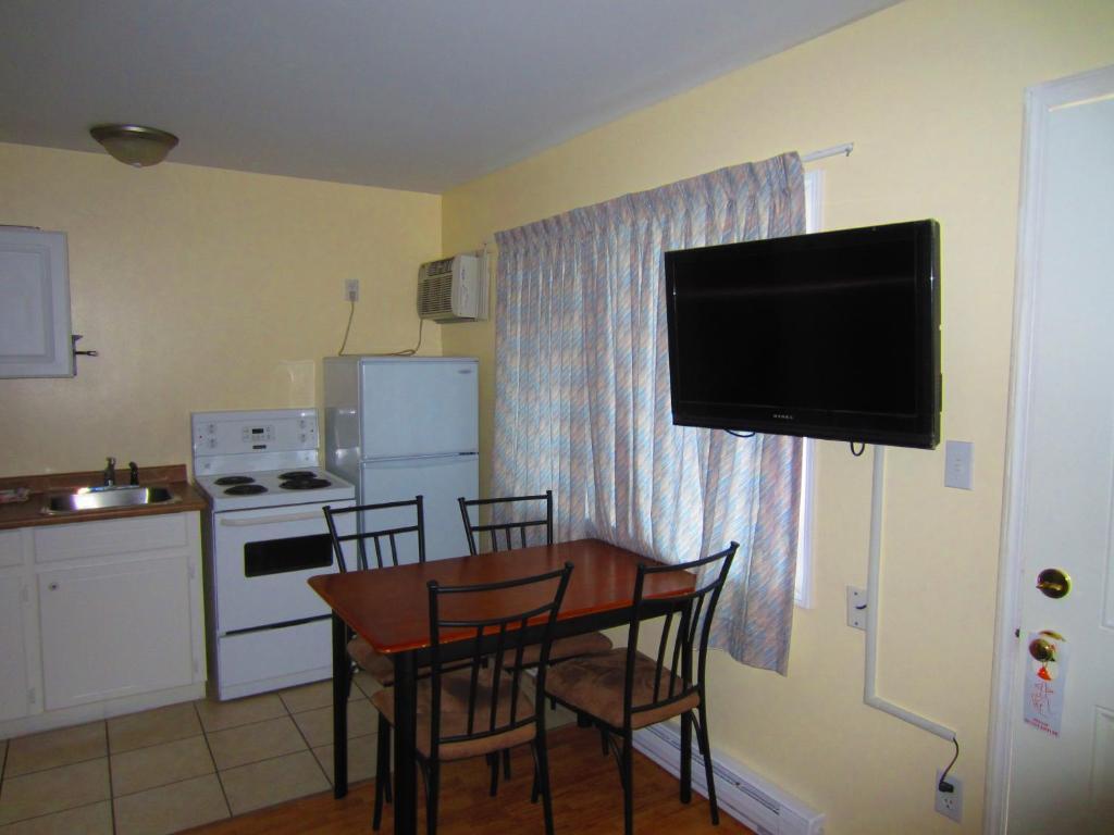 Black Sea Motel Πέντικτον Δωμάτιο φωτογραφία