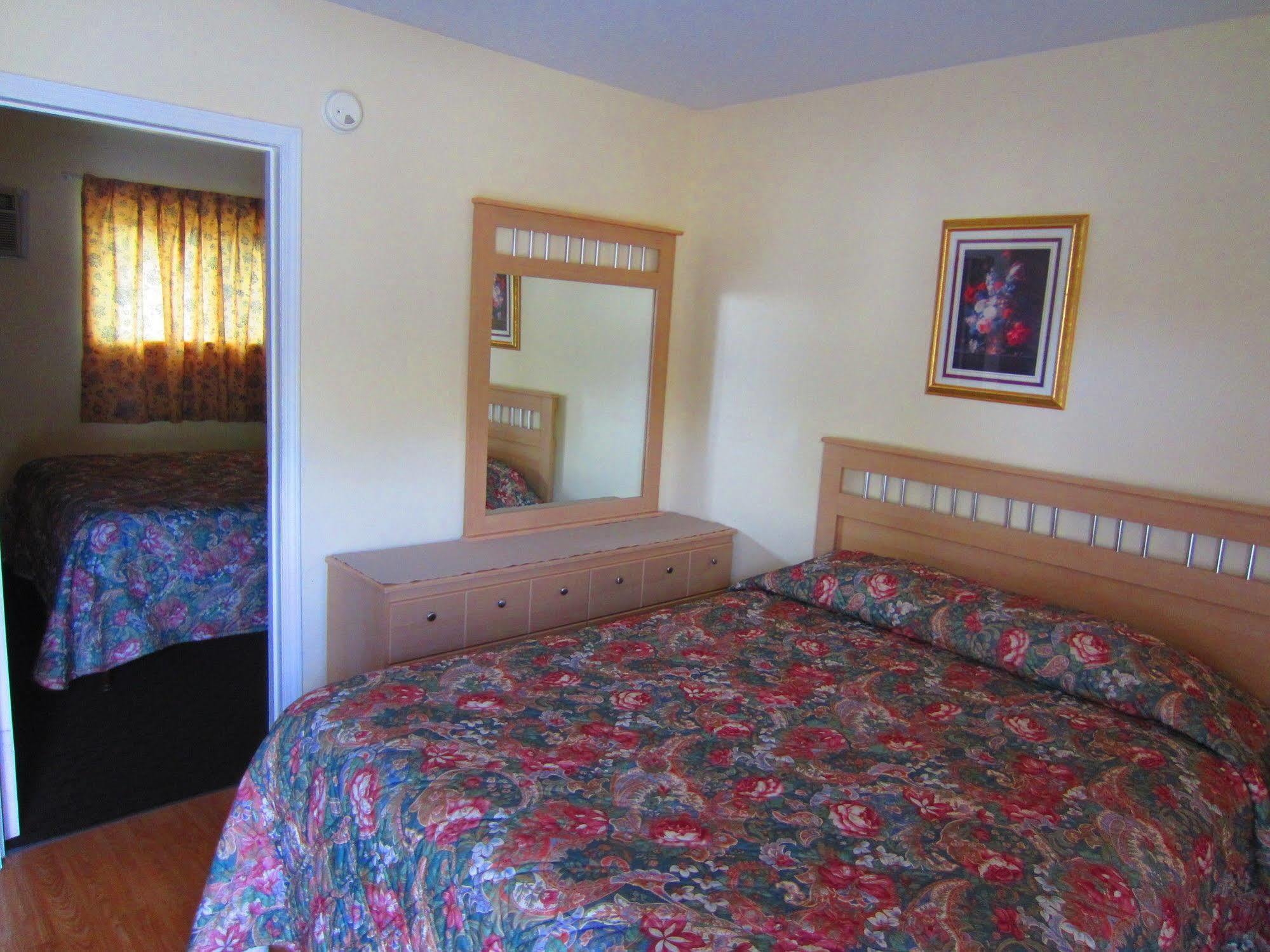 Black Sea Motel Πέντικτον Εξωτερικό φωτογραφία